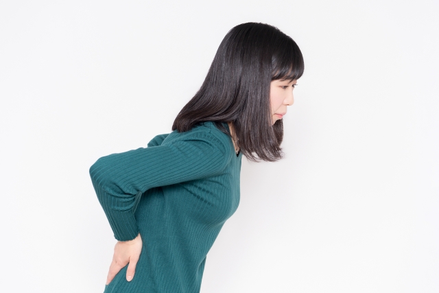 腰痛に悩む方のイメージ 金町の整骨院・鍼灸 オレンジ整骨院グループ